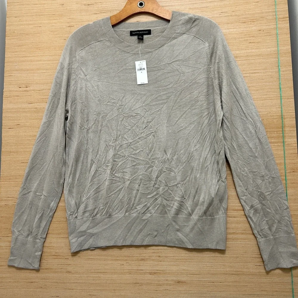 Banana Republic Mens Medium Taupe Beige Crewneck Sweater 750434-01-1 NWT